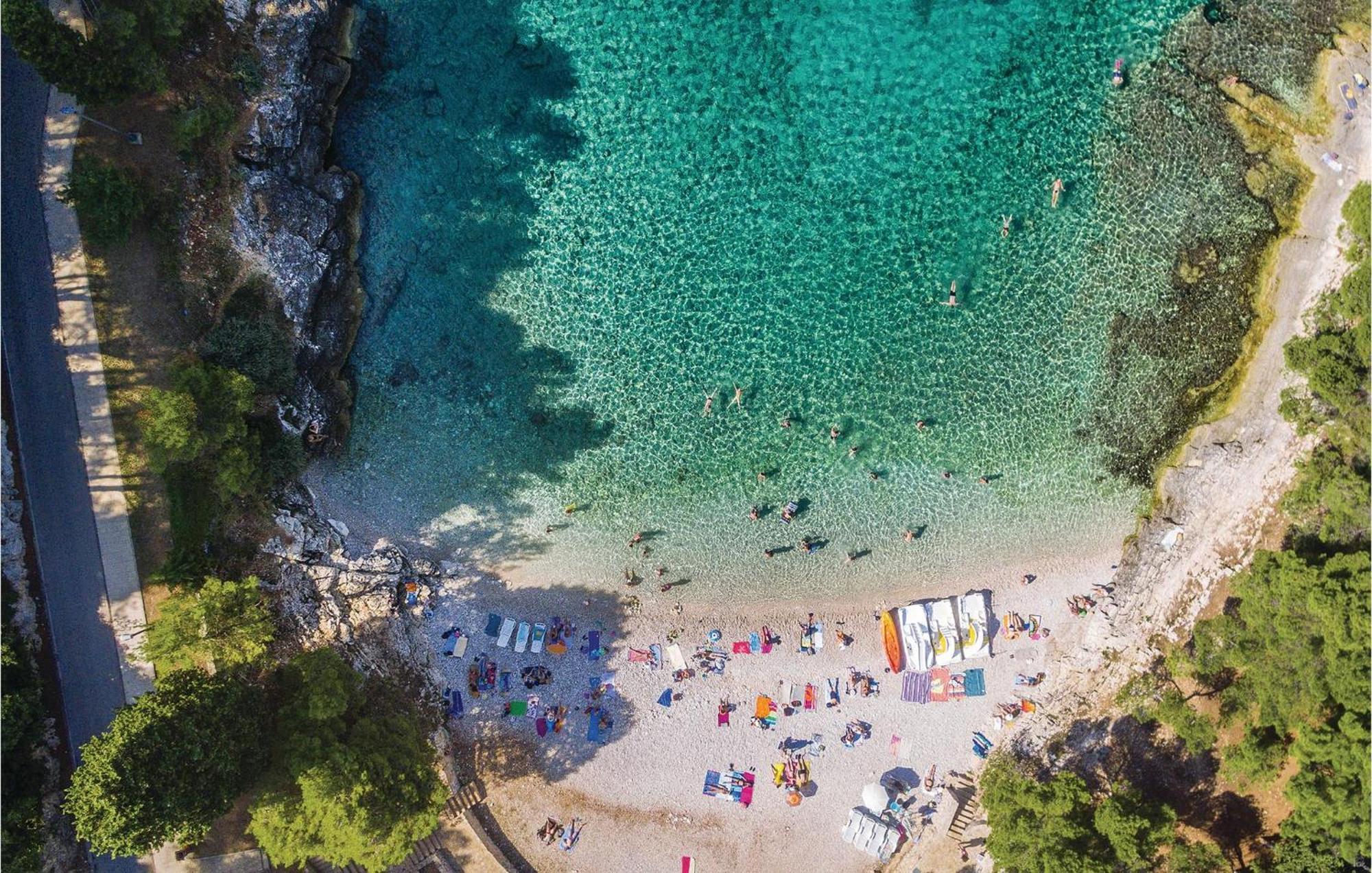 Awesome Studio In Pula With Wifi Exterior foto